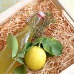 Liquore al limone e rosmarino