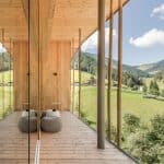 Design naturale ed ecosostenibilità in Val Giovo: Naturhotel Rainer