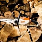 Tagliare una catasta di legna